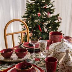 CHRISTMAS MAGIC: ENCHANTED NATURE
