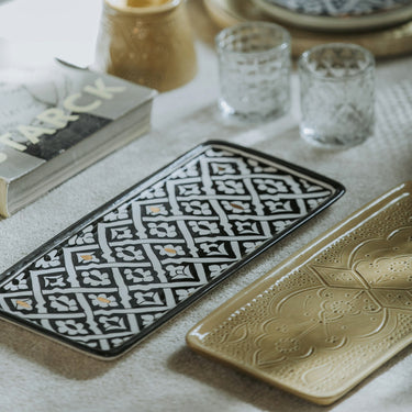 Fassia cake dish black gold (8759471505727)