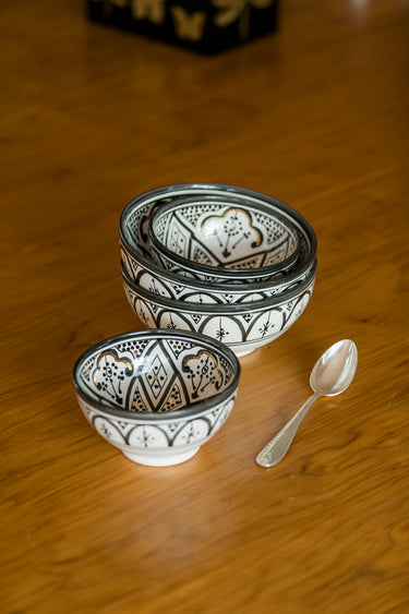 Zwak round bowls and salad bowl black gold (1516814467095)