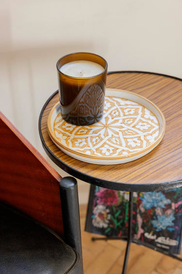 ROUND DECORATIVE TRAYS