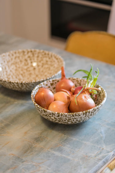 SMALL LOW SALAD BOWL GRANITO KAKI (9656846221631)