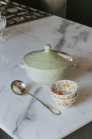 Empreinte soup tureen mint gold (8261205950783)