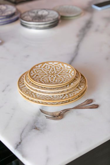 Fassia straw gold plate (8298759061823)