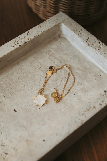 Etoile de nacre stem earrings (9010426118463) (9010820219199)