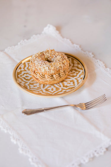 Fassia straw gold plates (8298759061823)
