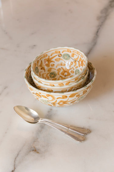 Round bowls and salad bowl Mimosa flowers gold (9207121183039)