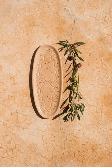 OVAL PLATE IMPRINT SAND GOLD (6621939990570)