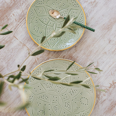 PLATE EMPREINTE GREEN ALMOND GOLD (4252930179095)