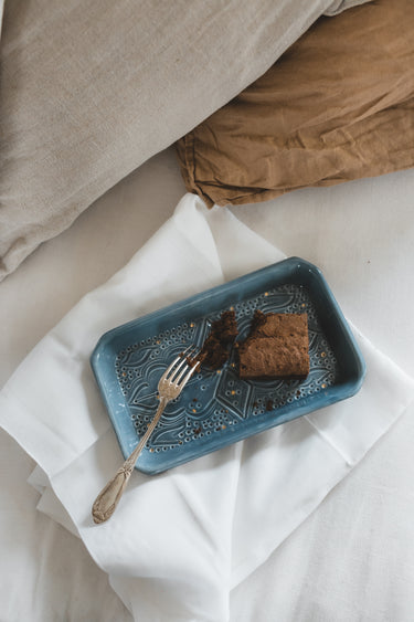 LARGE TRAY EMPREINTE BLUE GREY GOLD (6901402828842)