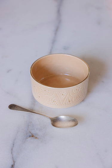 PLATS DE SERVICE DROITS