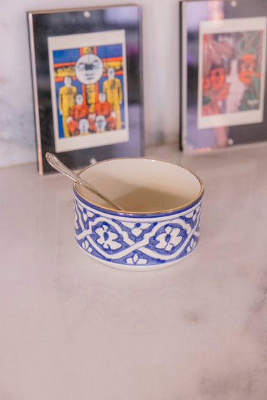 PLATS DE SERVICE DROITS