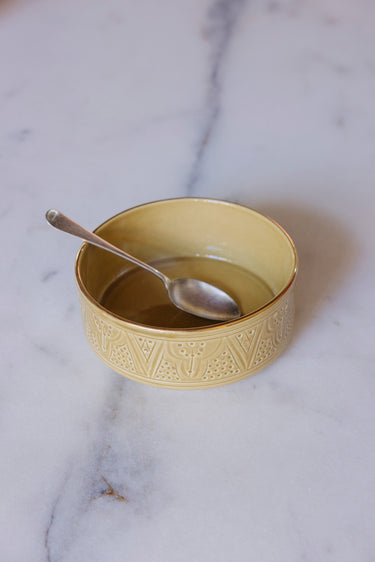 PLATS DE SERVICE DROITS