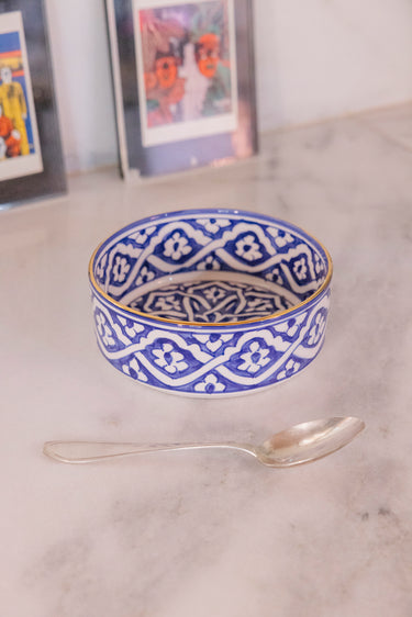 PLATS DE SERVICE DROITS