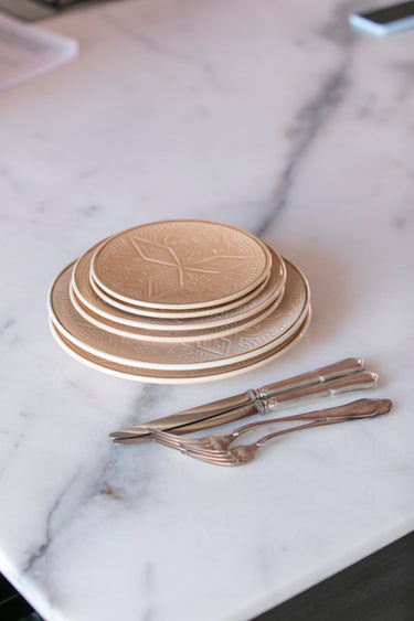 Assiette Empreinte sahara gold (4252918906903)