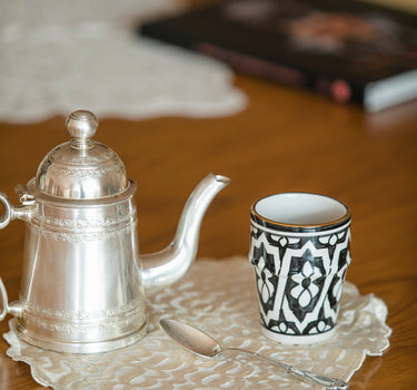 Moyenne tasse beldi Fassia noir gold (8952118018367)